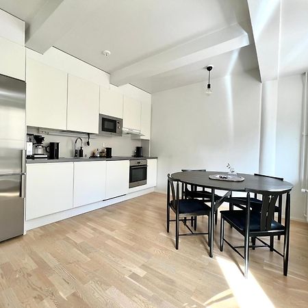 Modern Apartment With Private Terrace Хелзинки Екстериор снимка