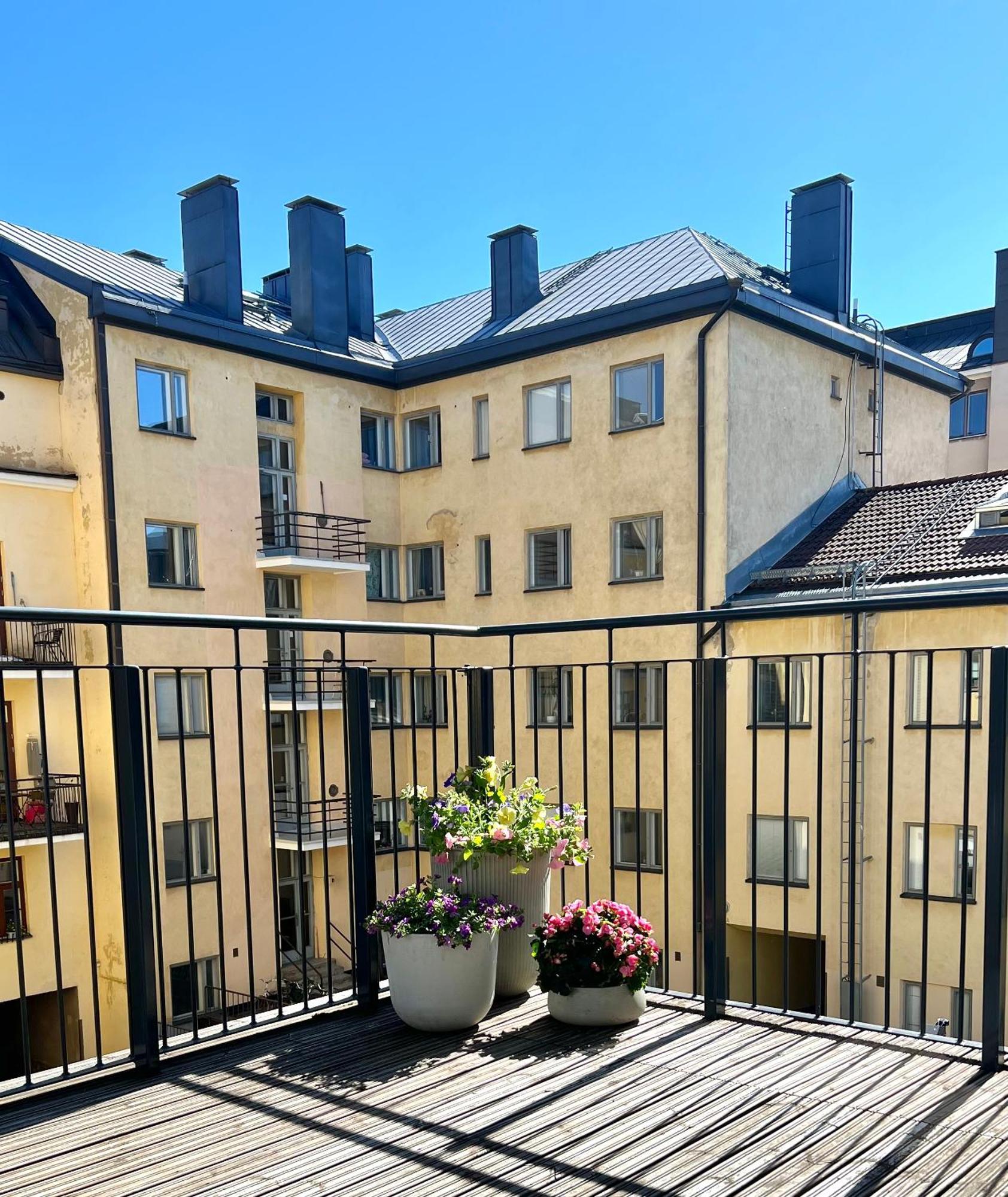 Modern Apartment With Private Terrace Хелзинки Екстериор снимка